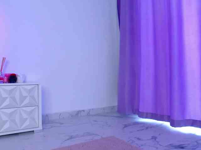 RavenFoxy webcam