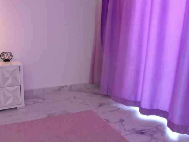 RavenFoxy webcam