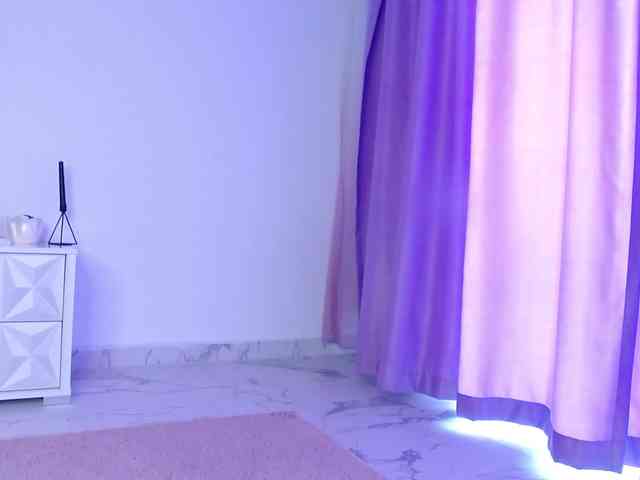 RavenFoxy webcam