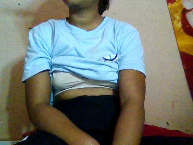 Rosah live webcam show
