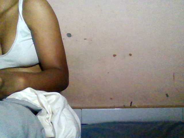 Rosah live cam on BongaCams