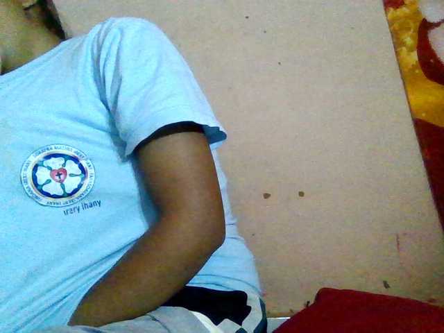 Rosah live webcam show