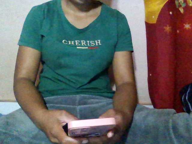 Rosah live cam on BongaCams