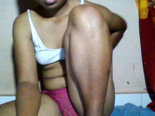 Rosah live cam on BongaCams