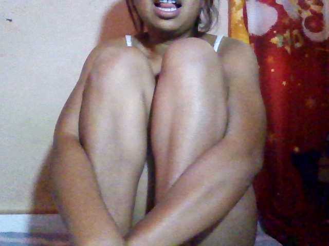 Rosah live cam on BongaCams