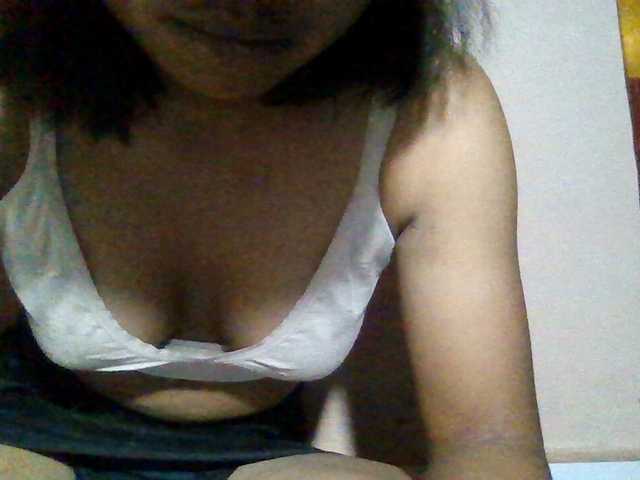 Rosah live cam on BongaCams