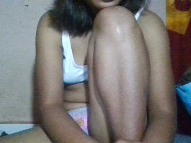 Rosah live cam on BongaCams