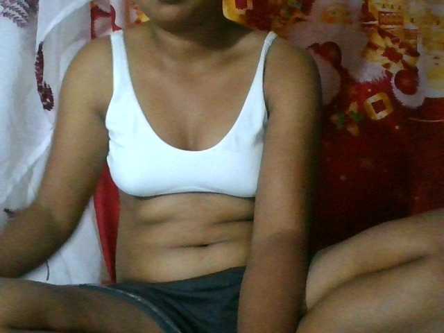 Rosah live cam on BongaCams