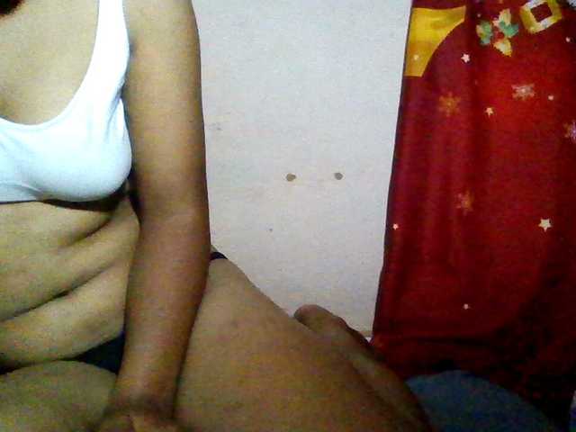 Rosah live cam on BongaCams