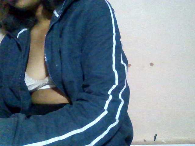 Rosah live cam on BongaCams