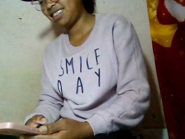 Rosah Live Cam on BongaCams