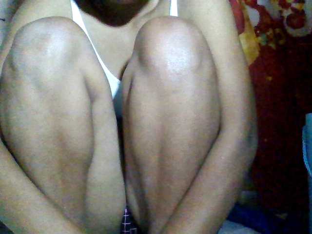 Rosah live webcam show
