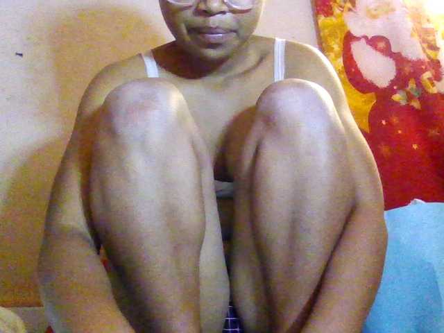 Rosah live webcam show