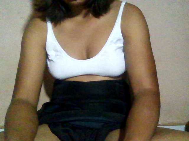 Rosah live cam on BongaCams