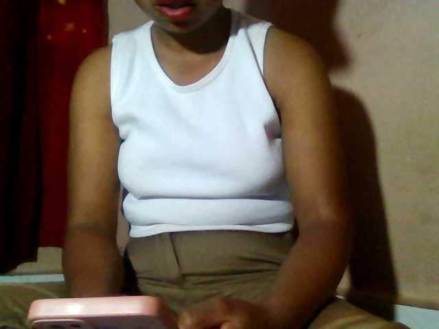 Rosah live cam on BongaCams