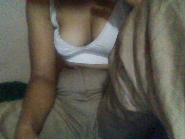 Rosah live cam on BongaCams