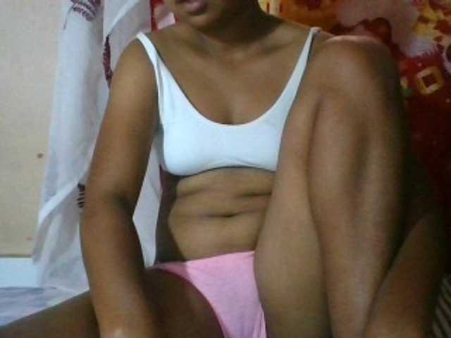 Rosah live cam on BongaCams