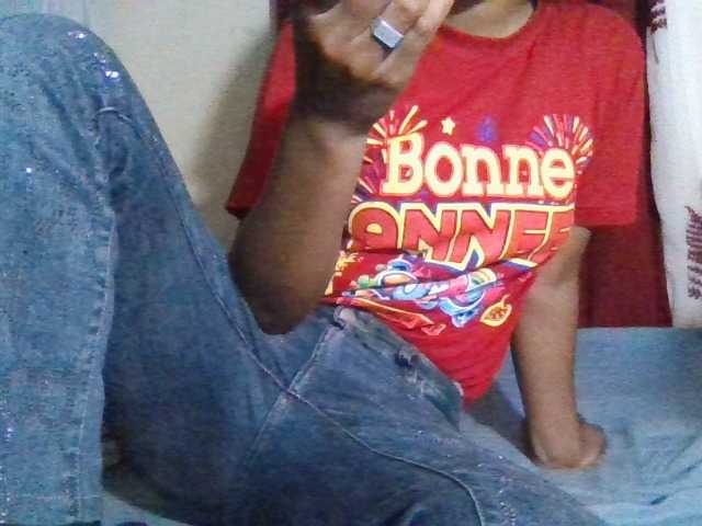 Rosah's BongaCams show and profile