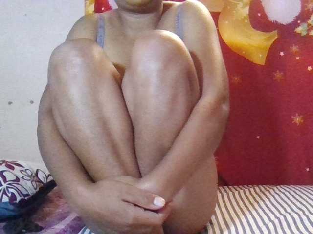 Rosah live cam on BongaCams