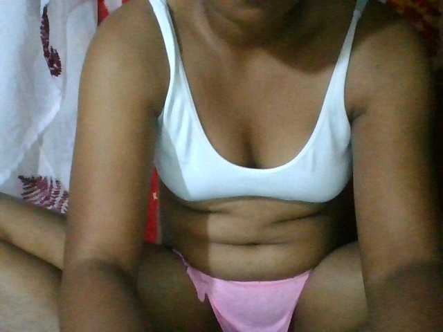 Rosah live cam on BongaCams