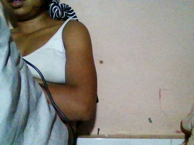Rosah live cam on BongaCams