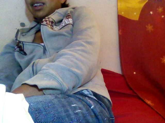 Rosah live webcam show