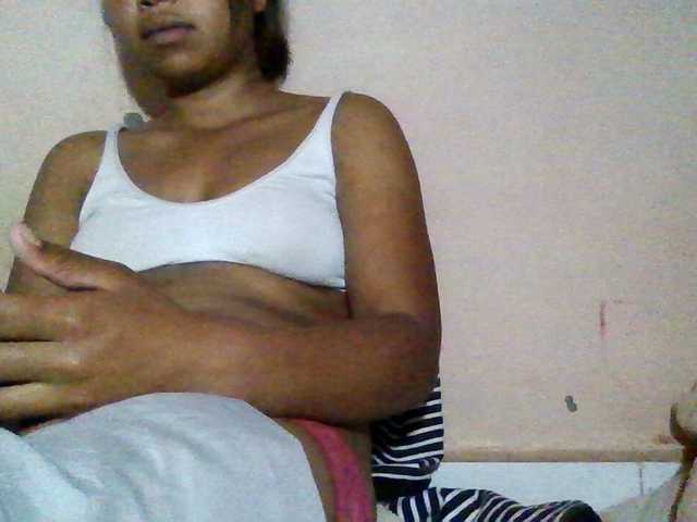 Rosah live cam on BongaCams