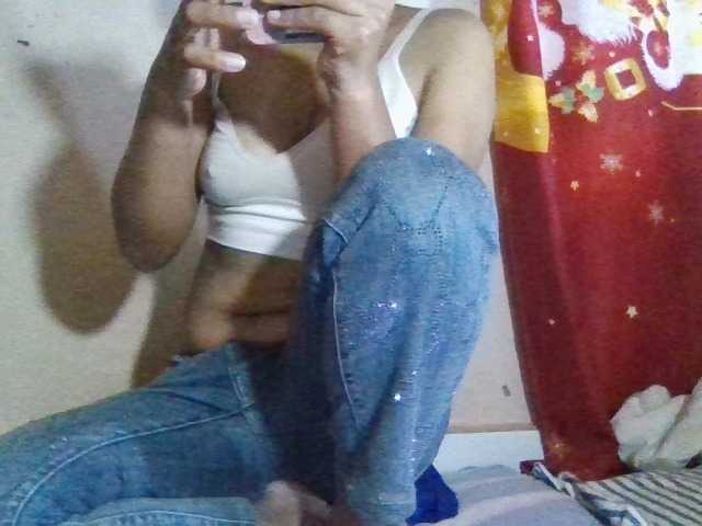 Rosah live cam on BongaCams