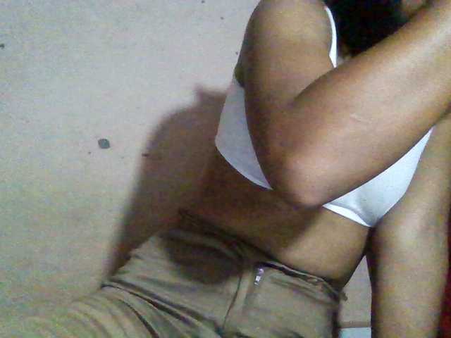 Rosah live cam on BongaCams