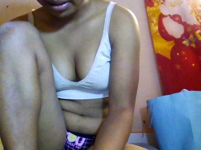 Rosah live cam on BongaCams