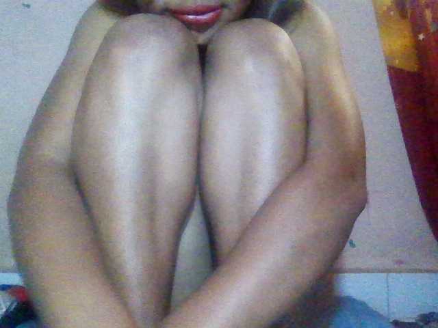 Rosah live cam on BongaCams