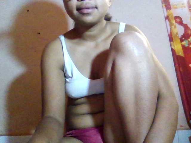 Rosah live cam on BongaCams