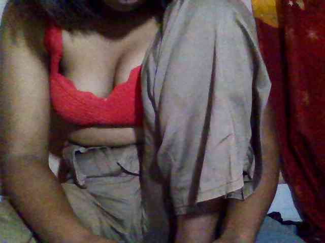 Rosah Live Webcam on BongaCams