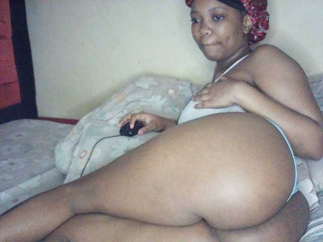 Hornysoul360 live cam on BongaCams
