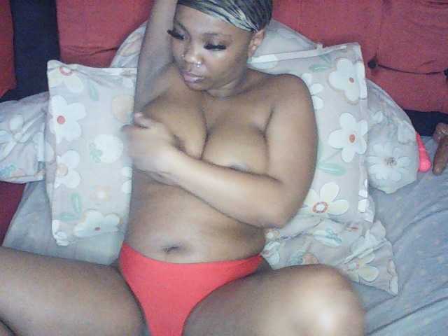 Hornysoul360 live cam on BongaCams