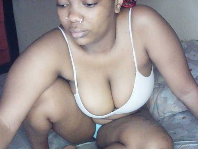 Hornysoul360 live cam on BongaCams
