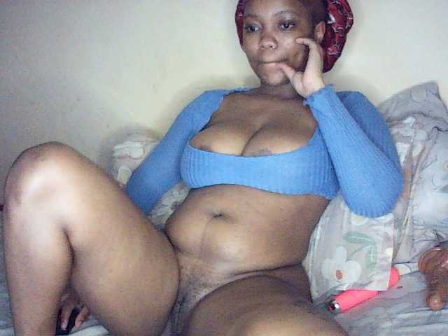 Hornysoul360 live cam on BongaCams
