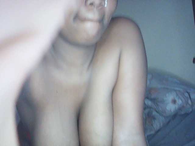 Hornysoul360 live cam on BongaCams