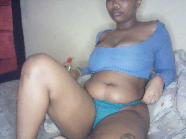 Hornysoul360 live cam on BongaCams