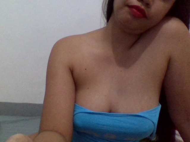 le modèle Creamichoco est en webcam porno dans un show sur le site bongacams, il possède les tags suivants: Asian,Brunette,Shaved