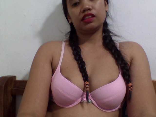 SexyLoren live cam on BongaCams