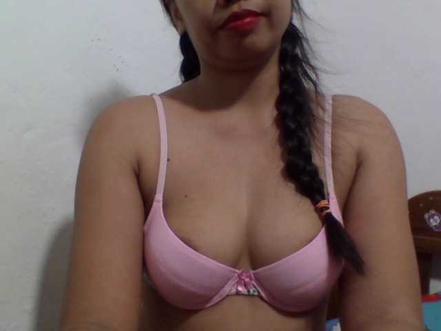 SexyLoren live cam on BongaCams