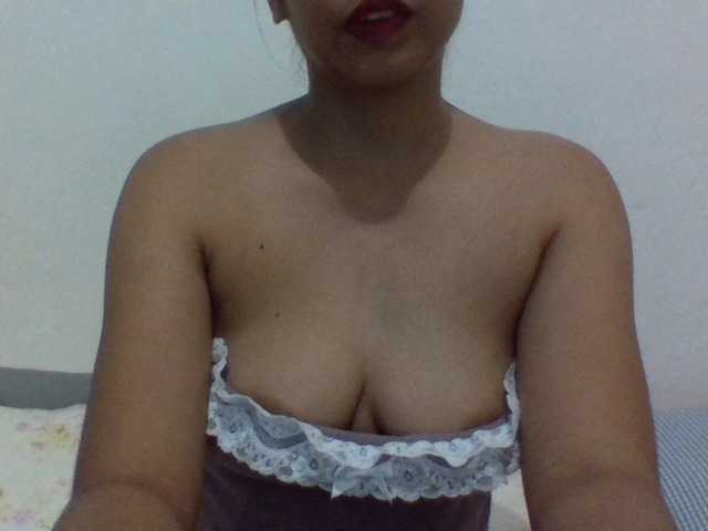 SexyLoren live cam on BongaCams