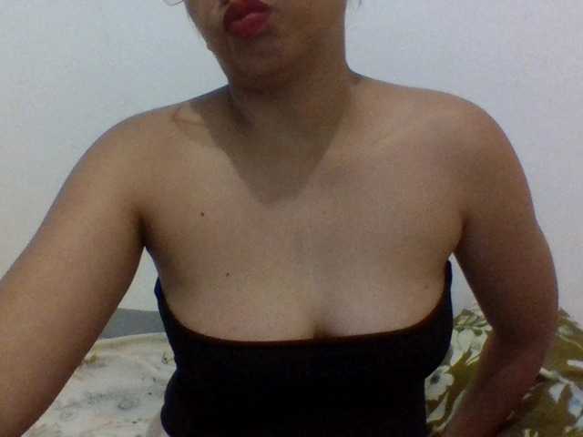 SexyLoren live cam on BongaCams