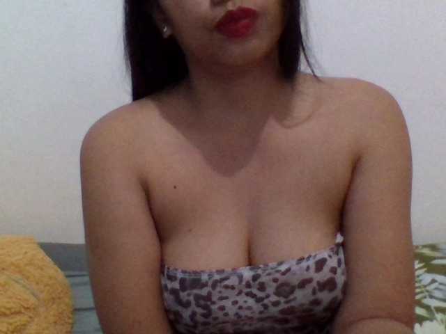 SexyLoren live cam on BongaCams