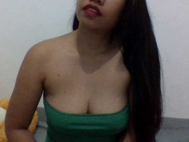 SexyLoren, en directo ahora en BongaCams