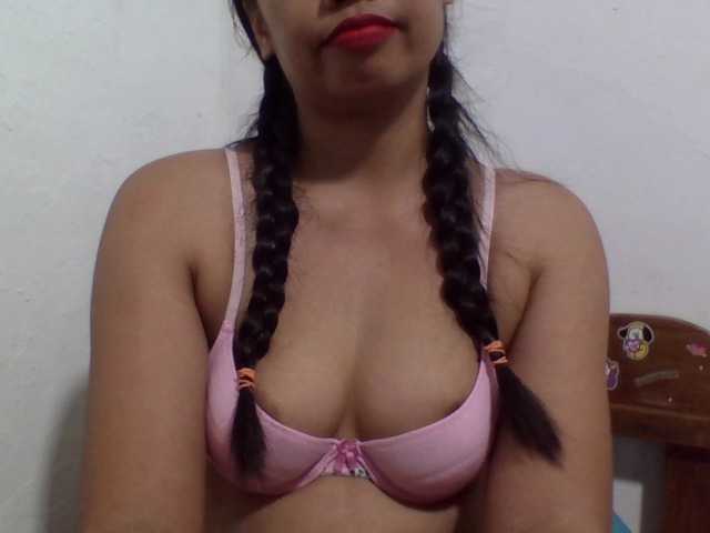 SexyLoren live cam on BongaCams