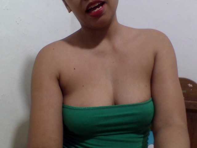 SexyLoren live cam on BongaCams