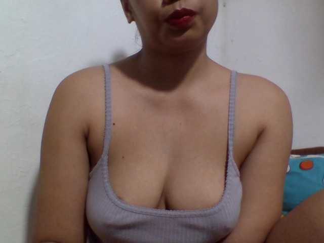 SexyLoren live cam on BongaCams