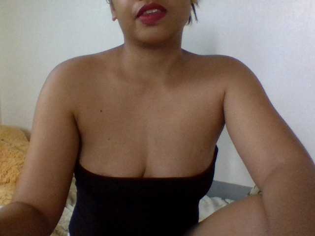SexyLoren live cam on BongaCams